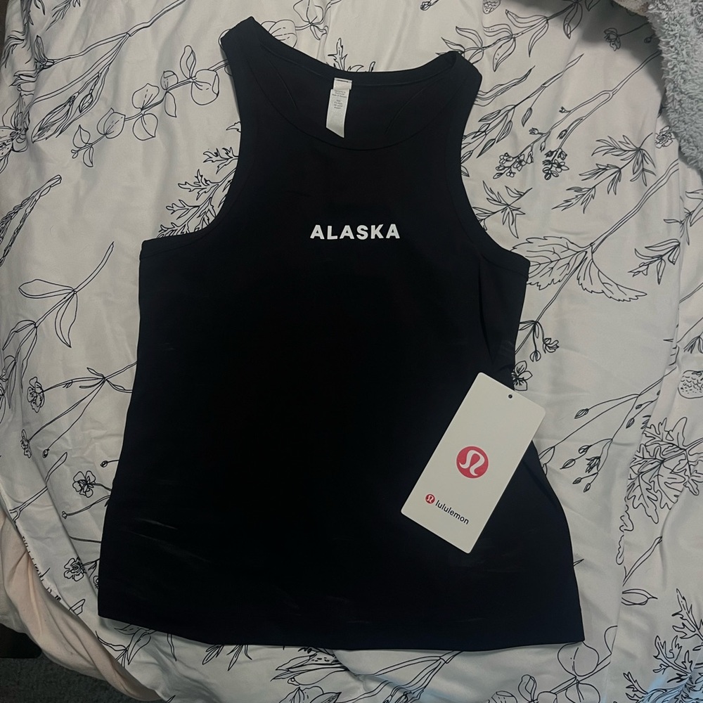 COPY - NWT lululemon align tank X Alaska